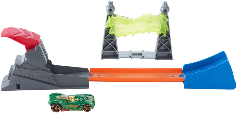 Hot Wheels Electric Tower Stunt Set - R Exclusive