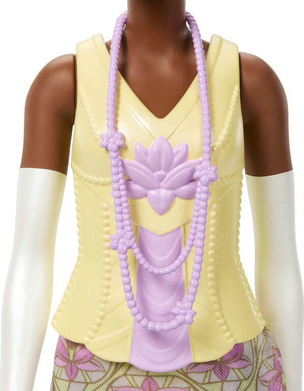 Disney Princess 2-in-1 Stories Fashion Doll