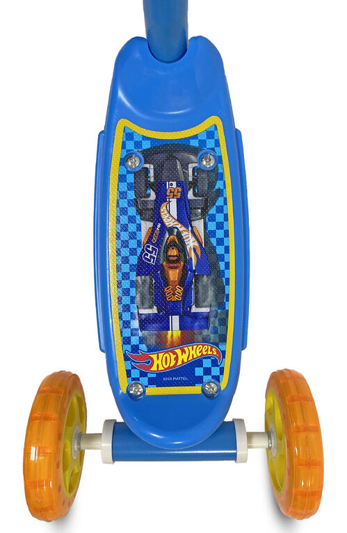 Hot Wheels - 3 Wheel Scooter - R Exclusive