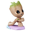 Marvel I Am Groot Collection, mini figurine Groot surf sur savon
