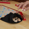 Hasbro Gaming - Jeu Scrabble - Édition anglaise - les motifs peuvent varier
