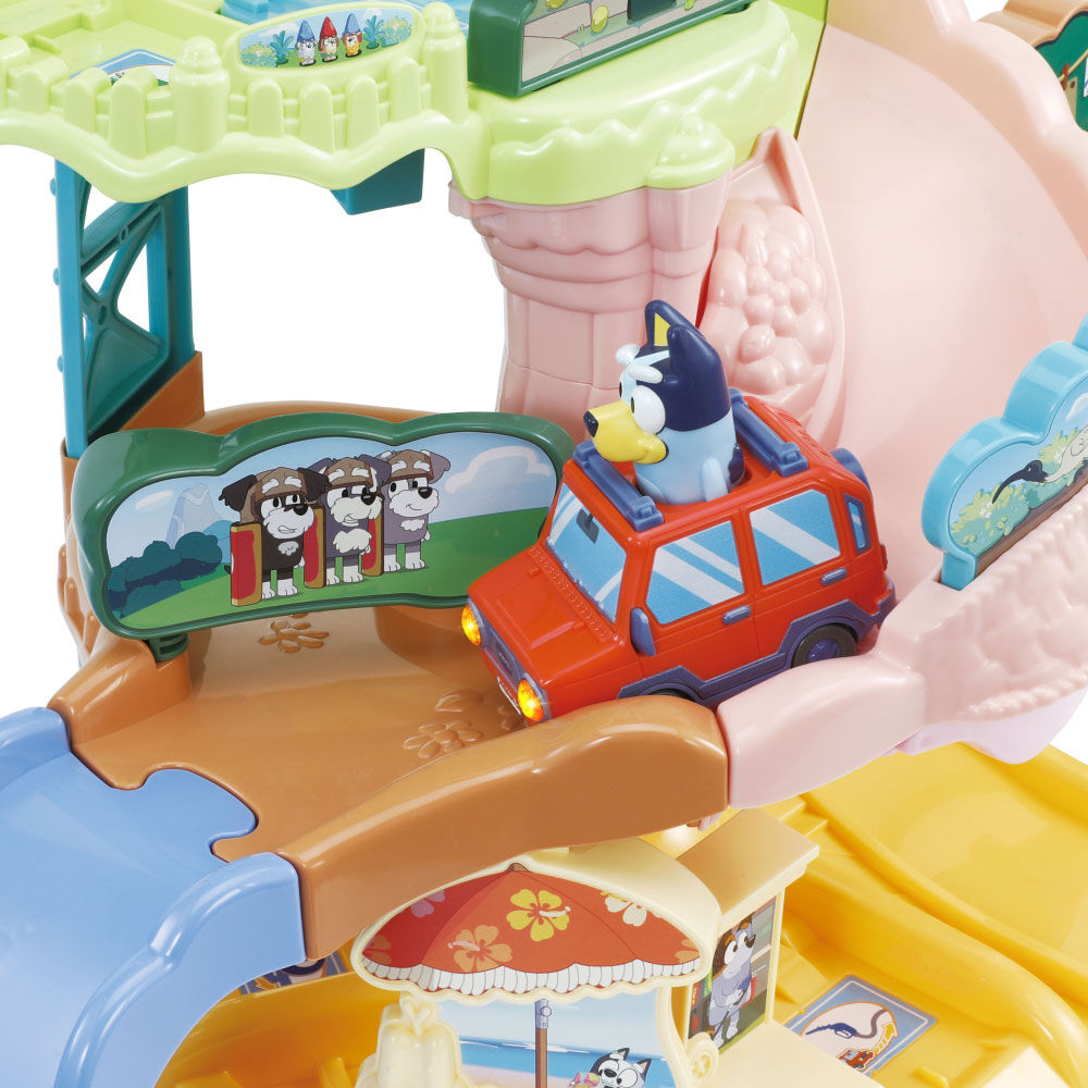 VTech Bluey Road Trip Playset - French Edition