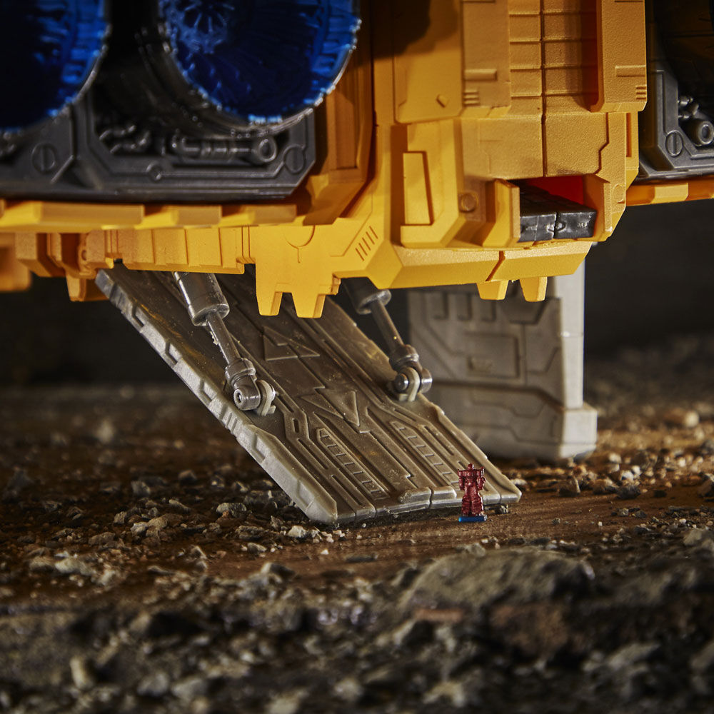 Transformers autobot ark store