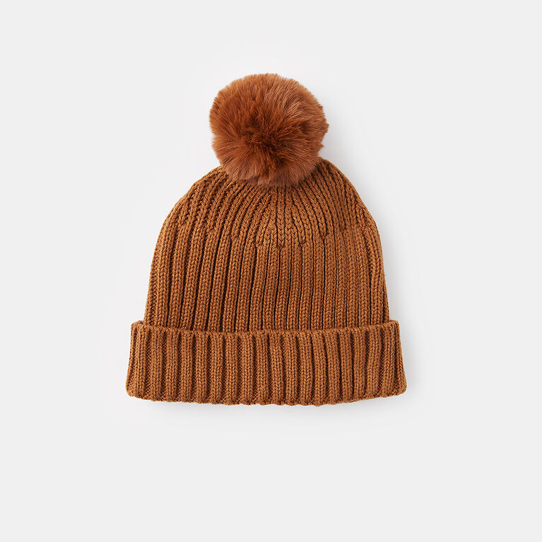 cable knit pom pom touque