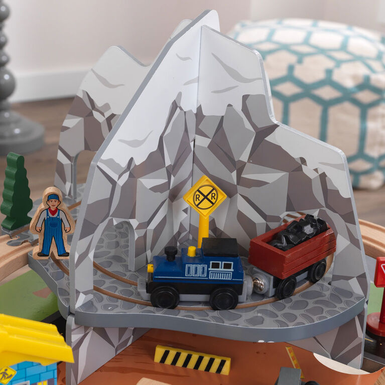 KidKraft Rocky Mountain Train Set and Table - R Exclusive