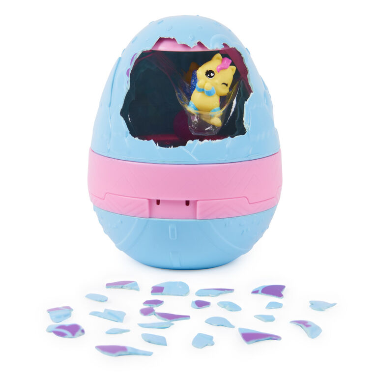Hatchimals CollEGGtibles, Rainbow-Cation Family Hatchy Home Playset with 3  Characters & up to 3 Surprise Babies (Style May Vary), Kids Toys for Girls