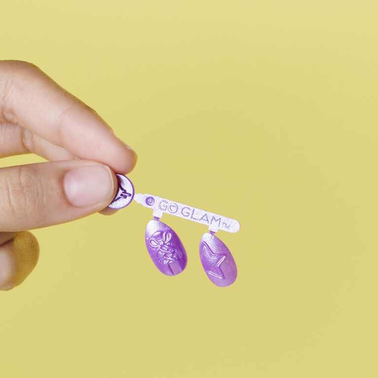 Cool Maker, GO GLAM Nail Surprise Manicure Set avec faux ongles et vernis à caractéristique surprise (les styles peuvent varier)