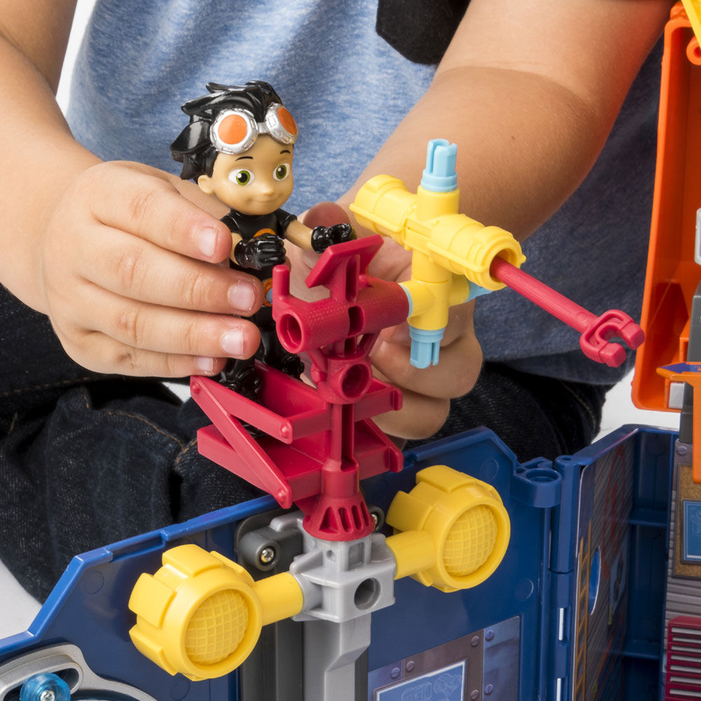 rusty rivets lego