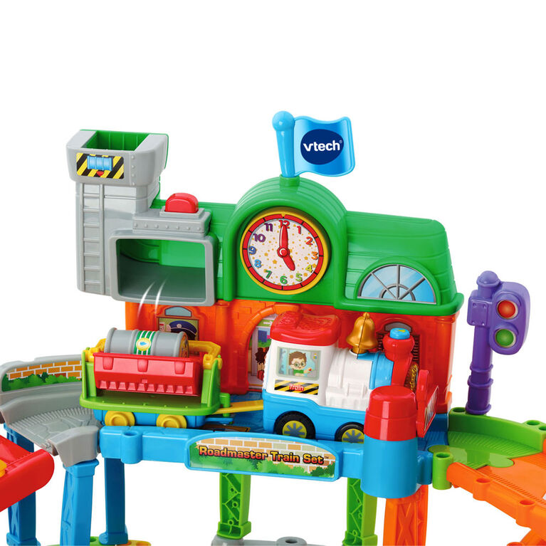 VTech Go! Go! Smart Wheels Roadmaster Train Set - English Edition