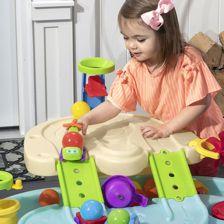 Step2 Ball Buddies Adventure Center - Blue