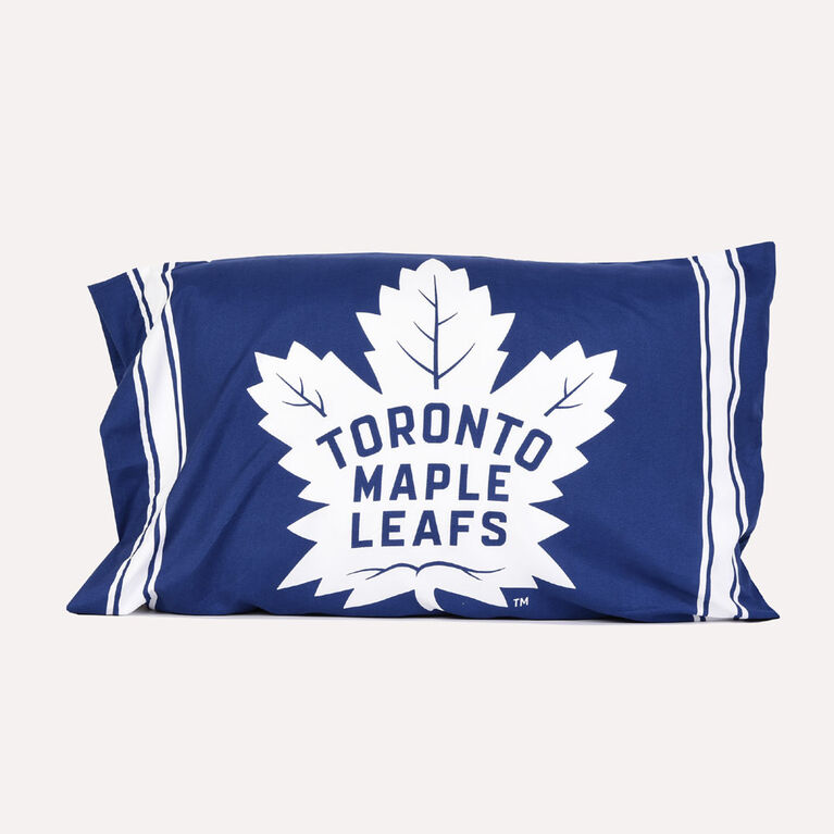 NHL Toronto Maple Leafs 4 Piece Twin Bedding Set with Reversible Comforter, Fitted Sheet, Flat Sheet and Pillowcase by Nemcor