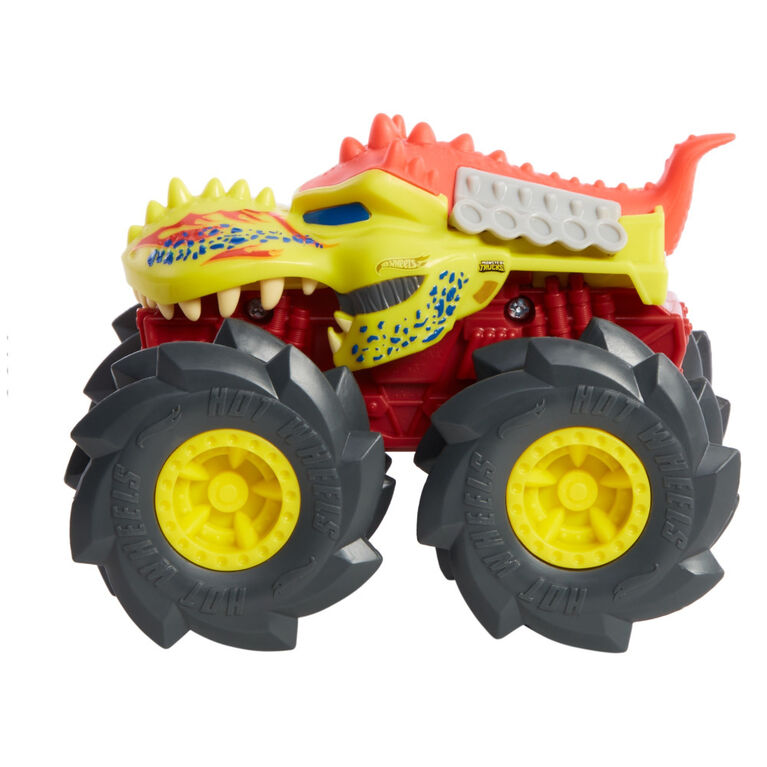 Hot Wheels Monster trucks Twisted Tredz Zombie-Wrex Vehicle