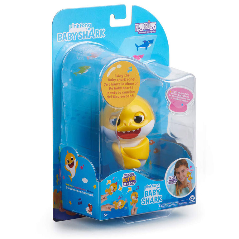 WowWee Pinkfong Baby Shark Fingerlings Baby Shark Preschool