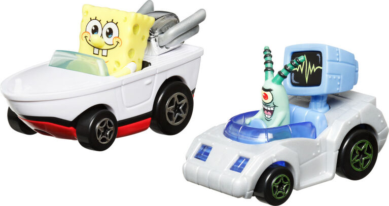 Hot Wheels RacerVerse Die-Cast Cars, Set of 2 Toy Vehicles with Character Drivers Optimized for RacerVerse Track (Styles May Vary)