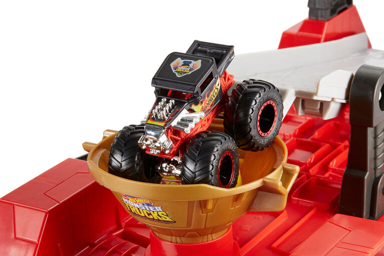 Hot Wheels Monster Trucks Downhill Race & Go Playset