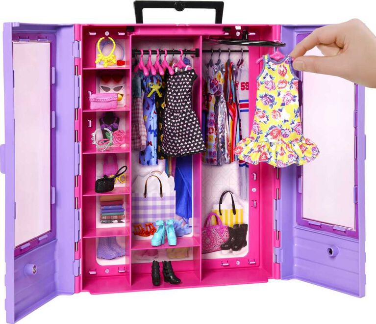 R　Accessory　Fashionistas　Barbie　Doll　Us　Closet　Ultimate　Toys　and　Canada