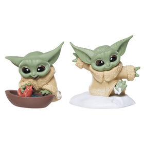 Star Wars The Bounty Collection Series 4 Grogu Collectible Figures 2.25-Inch-Scale Tadpole Friend