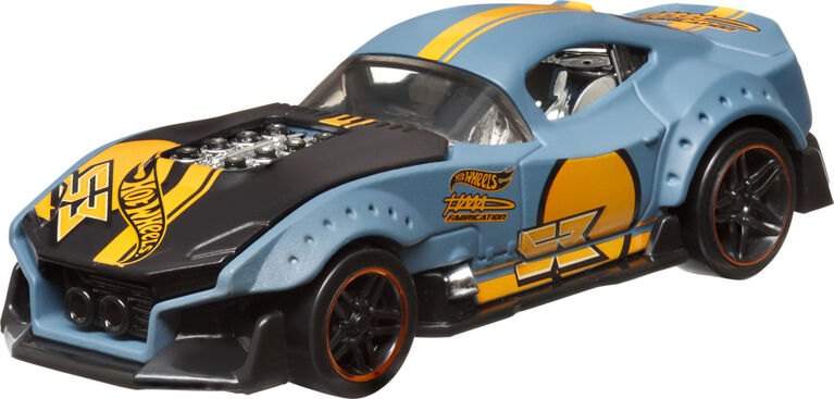 Hot Wheels Pull-Back Speeders Toy Car 1:43 Scale (Styles Vary)