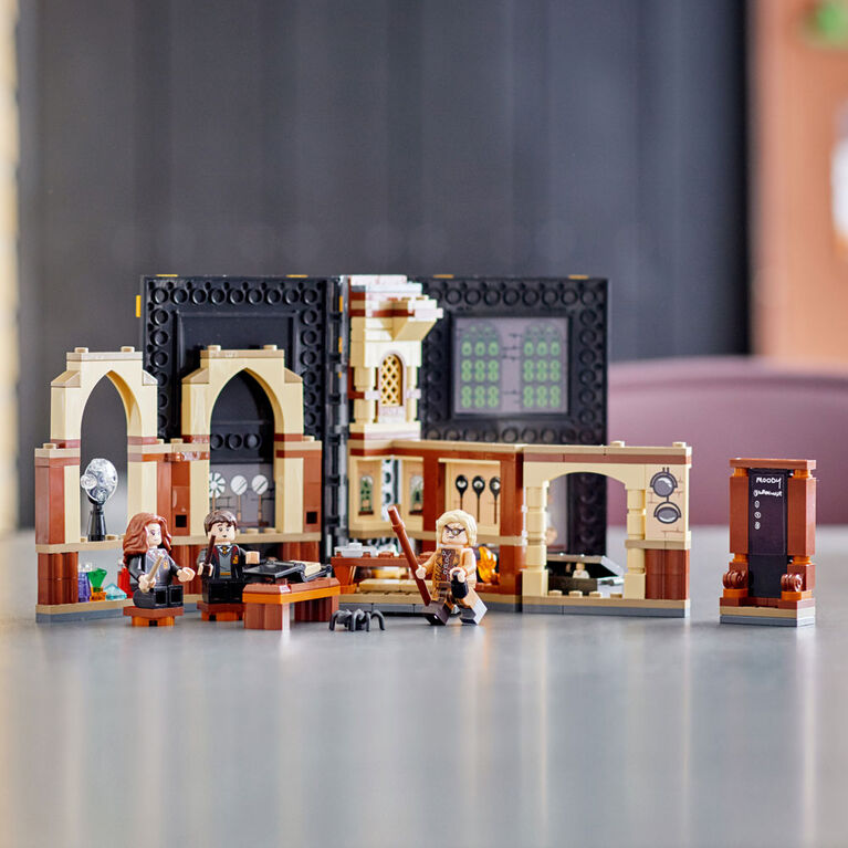 LEGO Harry Potter Moment Poudlard : Le cours de défense 76397 Ensemble de construction (257 pièces)