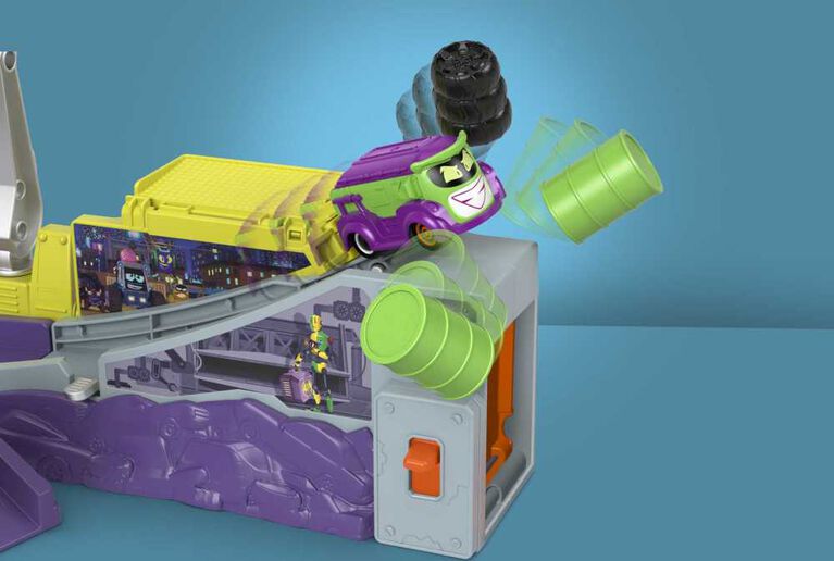 Fisher-Price DC Batwheels Playset with Car Ramp and Launcher, Legion of Zoom Launching HQ