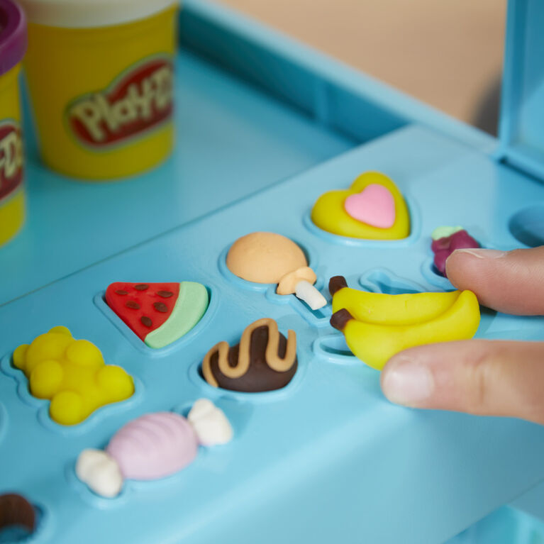 Play-Doh Kitchen Creations Ultimate Ice Cream Truck Playset