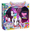 Hatchimals CollEGGtibles, Jouet interactif licorne Hatchicorn qui bat vraiment des ailes, avec plus de 60 effets sonores et lumineux et 2 bébés exclusifs