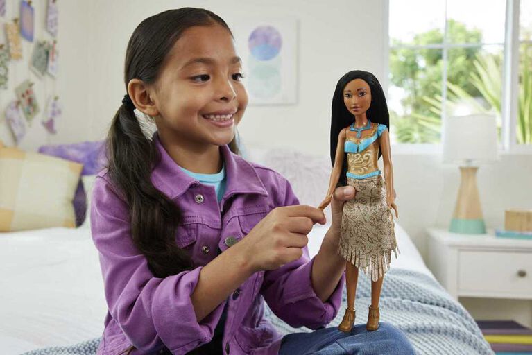 Disney Princess Pocahontas Doll