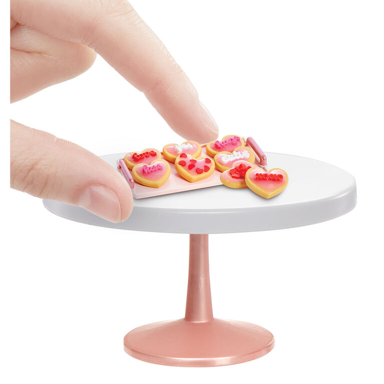 MGA's Miniverse - Make It Mini Diner: Valentine's Day Series
