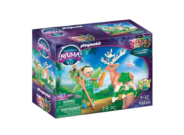 Fée de la forêt avec animal enchanté