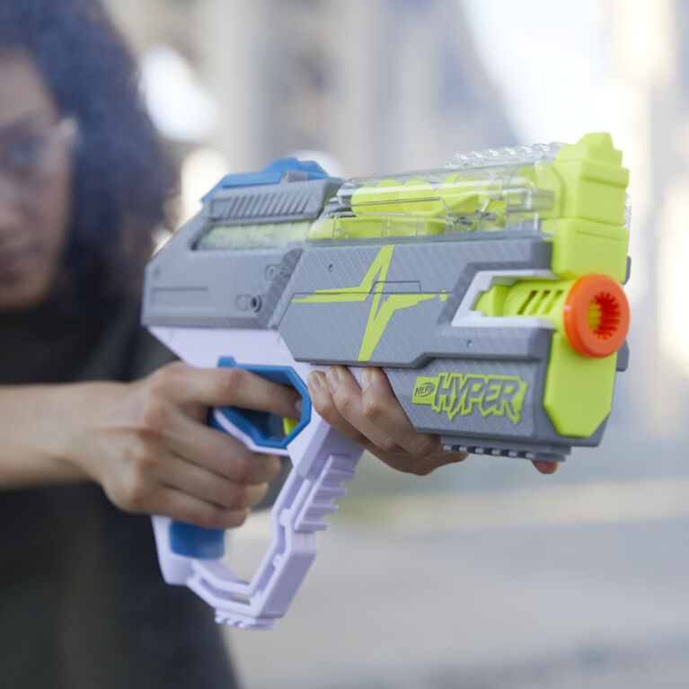 Nerf Hyper Rush-40 Pump-Action Blaster - Includes 30 Nerf Hyper Rounds