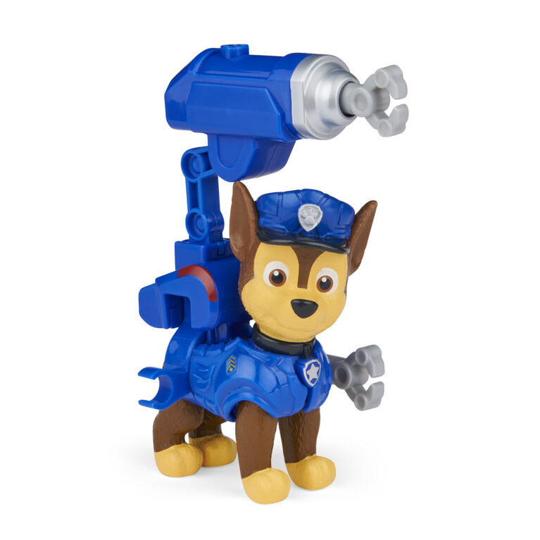 PAW Patrol, Movie Collectible Chase Action Figure with Clip-on Backpack and 2 Projectiles