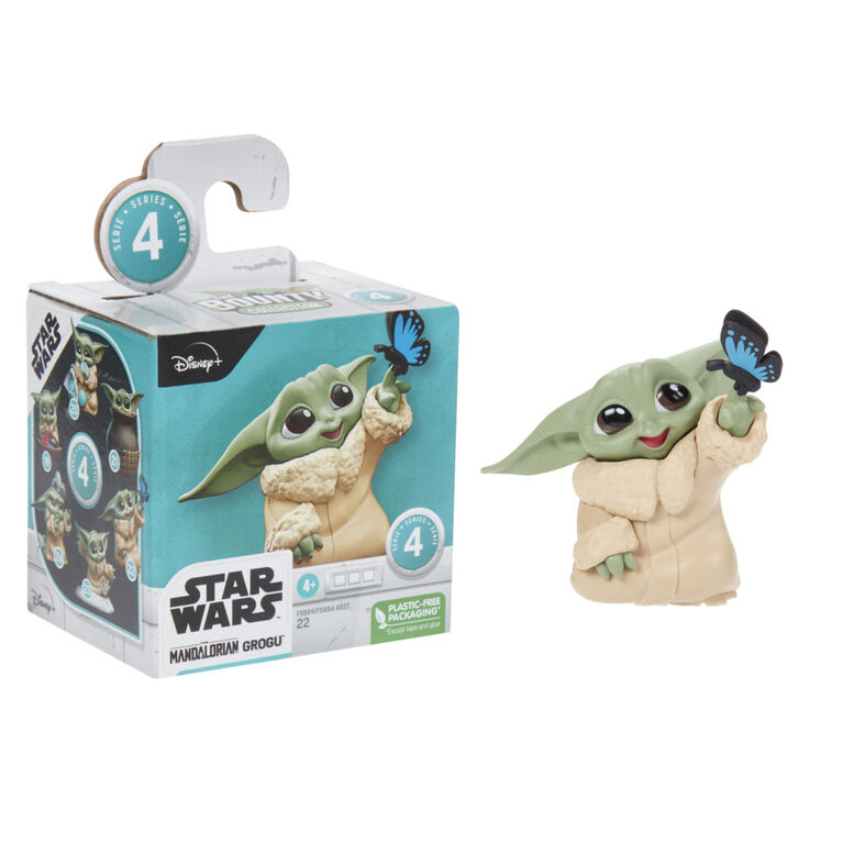 Star Wars The Bounty Collection Grogu, Série 4, figurine statique de 5,5 cm, rencontrant un papillon