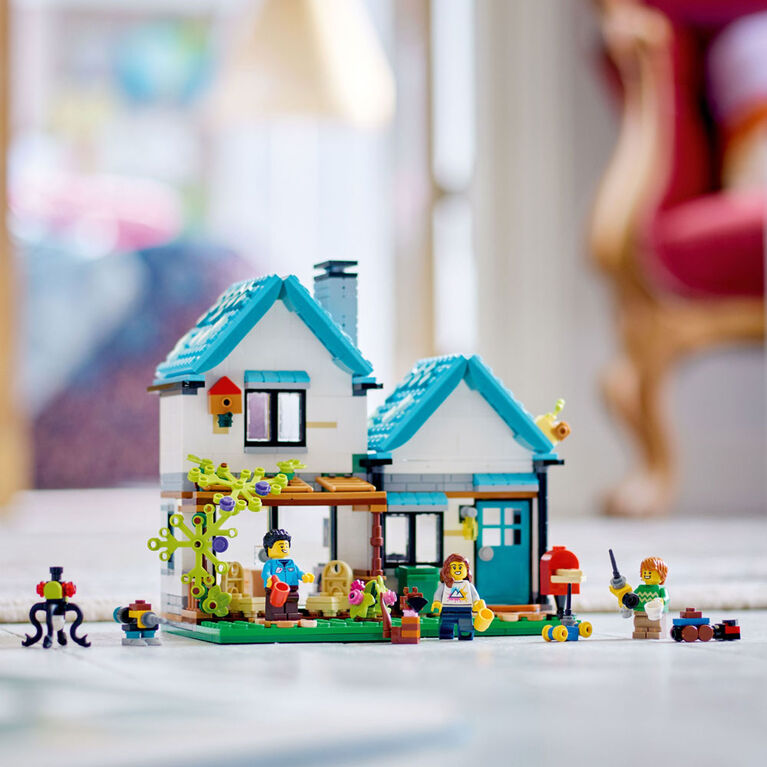 LEGO Creator Cozy House 31139 Toy Set (808 Pieces) | Toys R