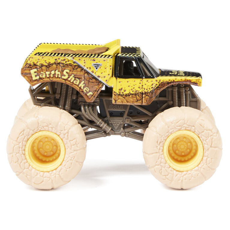 Monster Jam, Official EarthShaker Vs. Max-D Die-Cast Monster Trucks, 1:64 Scale