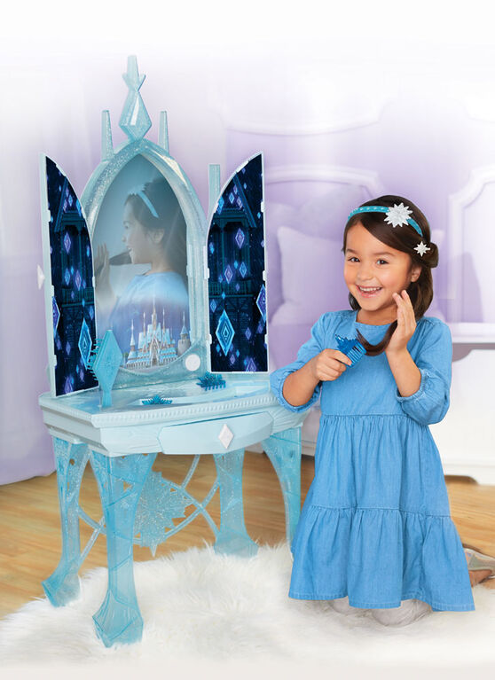 Frozen II Elsa's Enchanted Ice Vanity