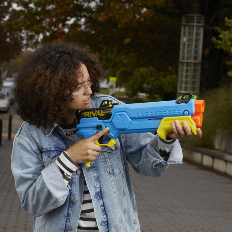 Nerf Rival, blaster Forerunner XXIII-1200, 12 billes de précision en mousse Nerf Rival, système Nerf Rival le plus précis, viseur ajustable