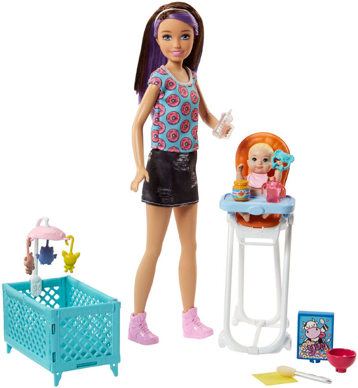 Coffret de jeu poupée Barbie ​Skipper avec chaise haute et bébé qui change  de couleur