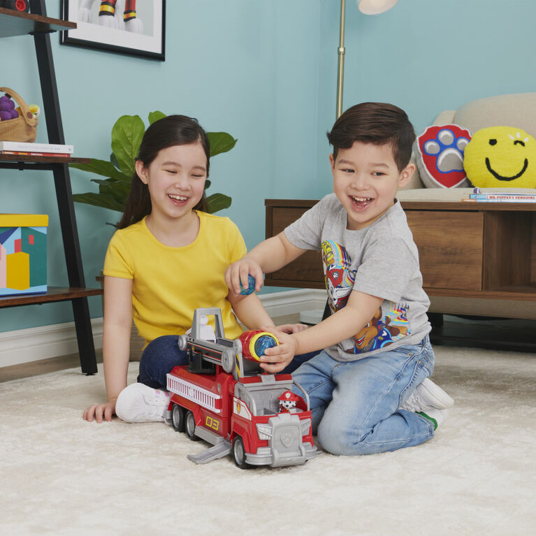 PAW Patrol, Marshall's Transforming Movie City Fire Truck with Extending Ladder, Lights, Sounds and Action Figure