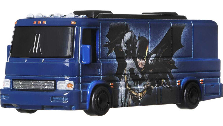 Hot Wheels Batman Tour Bus