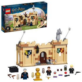 LEGO Harry Potter Hogwarts: First Flying Lesson 76395 - R Exclusive (264 pieces)