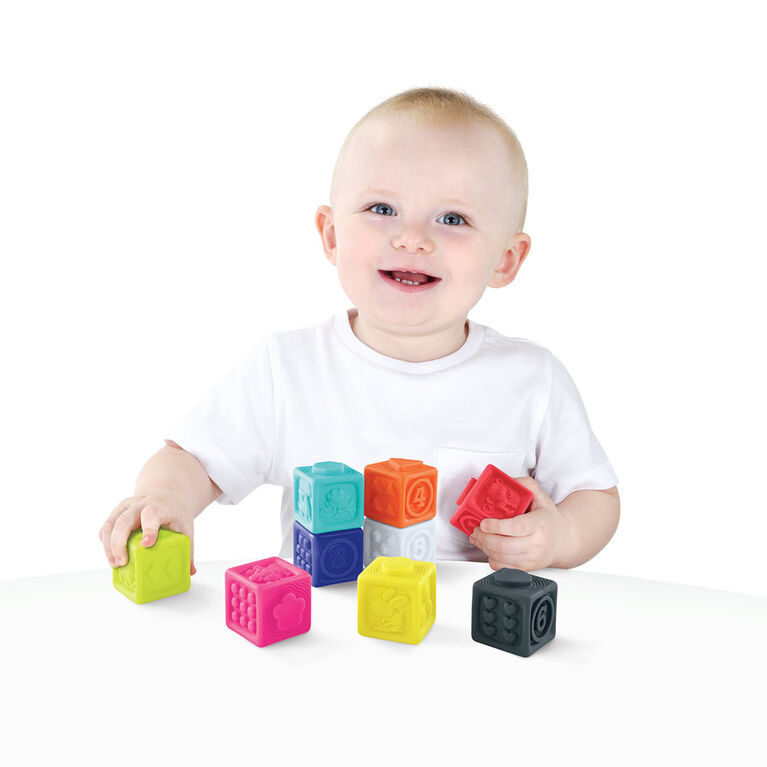 Early Learning Centre Squeeze and Play Blocks - English Edition  - Notre exclusivité