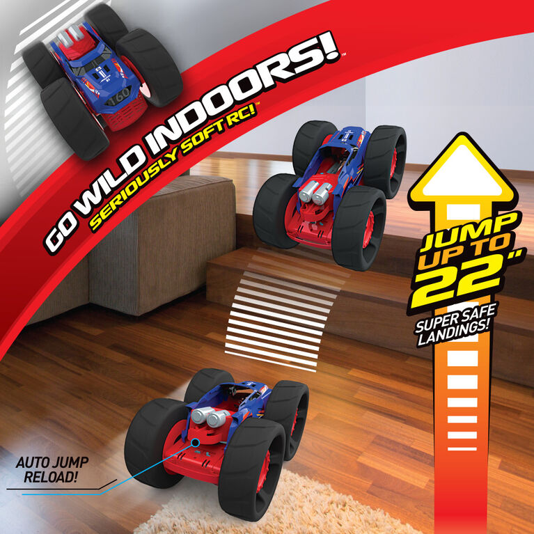 Air Hogs Super Soft, Jump Fury with Zero-Damage Wheels, Extreme Jumping Remote Control Car, 1:15 Scale