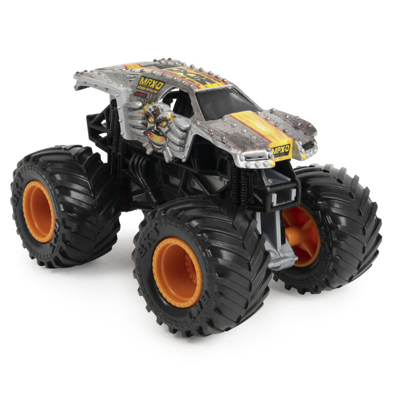 Monster Jam, Official Max-D Break Free Playset with Exclusive 1:64 Scale Max-D Die-Cast Monster Truck