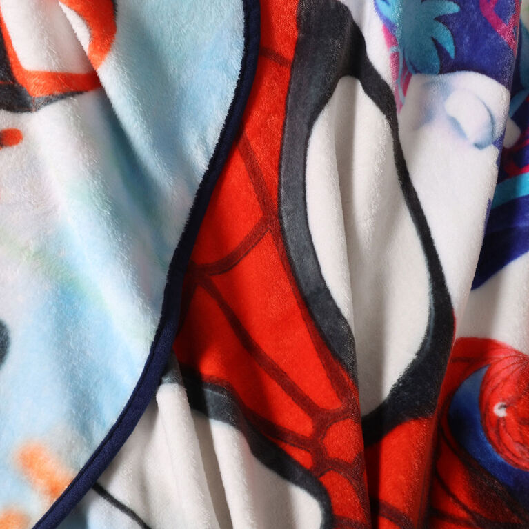 Marvel Spidey & Friends Throw Blanket