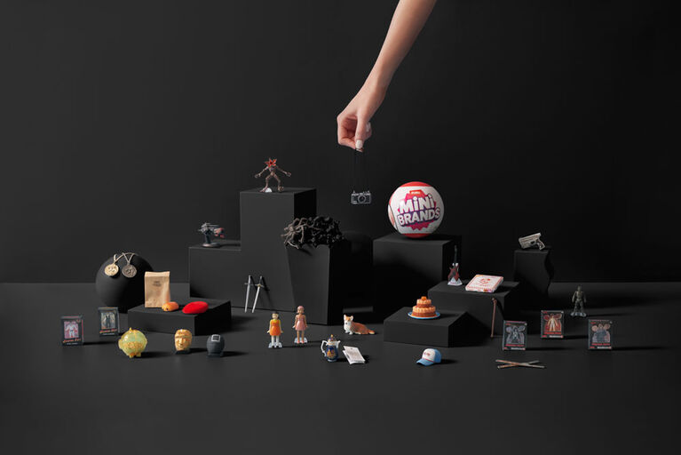 Capsule Mini Brands Netflix