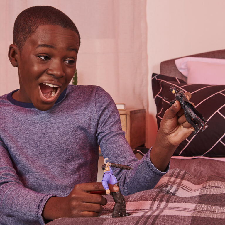 DC Comics, Figurine articulée Batman de 10 cm avec 3 accessoires et une carte mystère