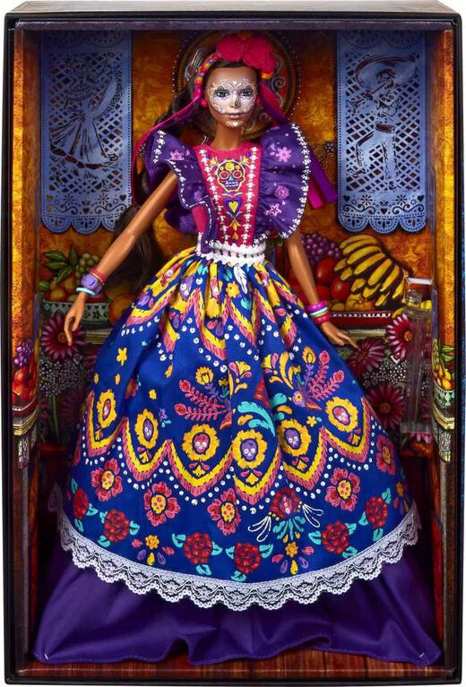 Poupée ​Barbie Día de Muertos 2022, vêtue d'une chemise, d'une veste et d'un sombrero