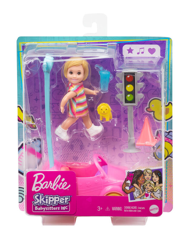 Barbie Skipper Babysitters Inc. Petite poupée et voiture jouet pour tout-petit avec feu de signalisation, cône, tasse et jouet Lion