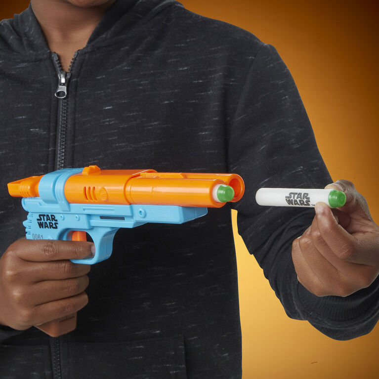 Star Wars Galaxy's Edge Bounty Hunter Nerf Blaster Blaster Light Effects, Laser Blast Sounds