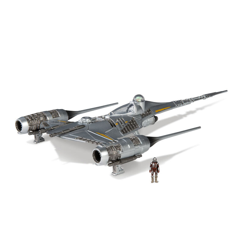 Star Wars 5" Vehicle & Figure Assortment -  The Mandalorian's N-1 Starfighter with The Mandalorian